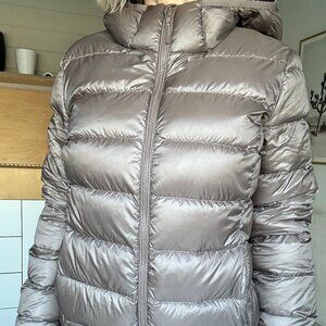 Packable Aritzia TNA Little Puff Size Small in the colour Taupe